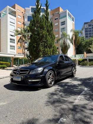 MERCEDES-BENZ C 63 AMG 6.2 V8 GASOLINA MCT MERCEDES-BENZ C 63 AMG 6.2 V8 GASOLINA MCT